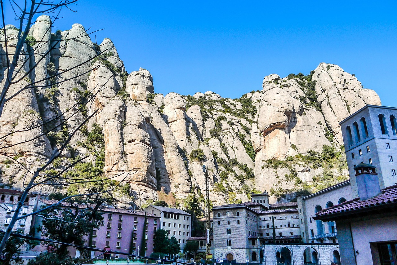 MONTSERRAT TOSSA DE MAR PARADIS BLAU VIT EXPERIENCE